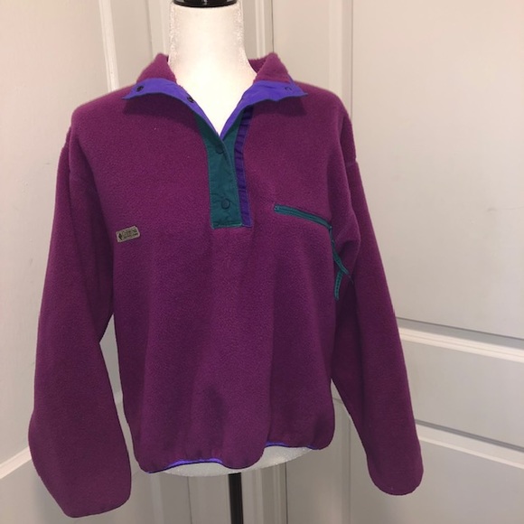 Columbia Jackets & Blazers - Columbia fleece top perfect for winter or snow size Med